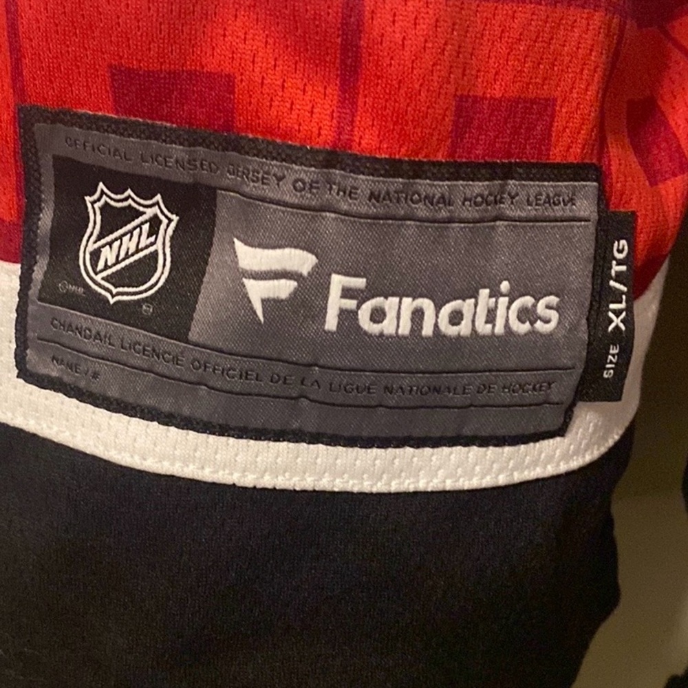 Andrei Svechnikov #37 Fanatics Red Carolina Hurricanes Breakaway Jersey XL NWT - Picture 5 of 13